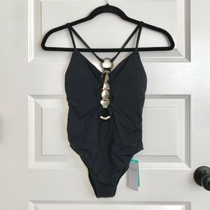 Seafolly | Active Ring Front One Piece Swimsuit SOLD! NWT Black Sz 6 US  (AU 10)